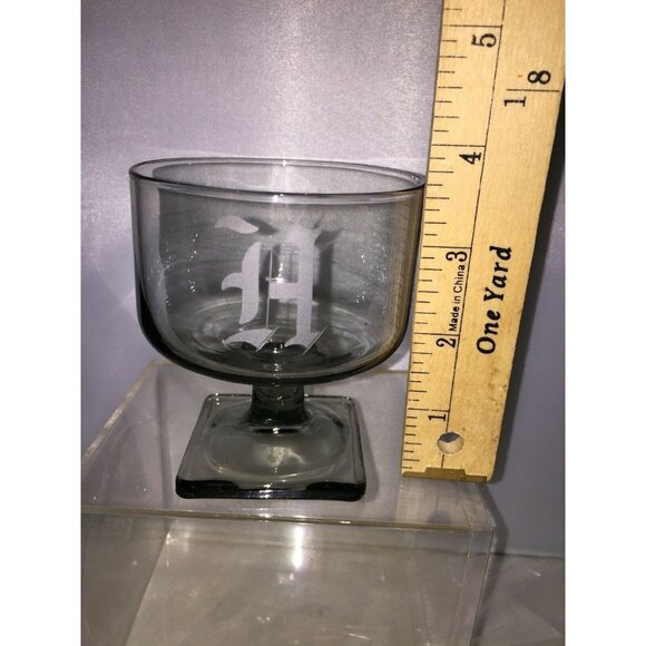 4 Square Base Smoke Glasses Monogram H Atomic Cocktail Bar Ware Vtg Mid Century - Picture 4 of 6